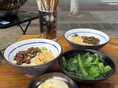 -宝哥杂酱万州面(镋钯街37号院店)
