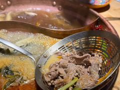 -洱火云南酸菜牛肉火锅(石景山当代商城店)