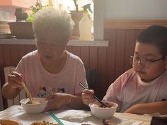 -尹记餐馆(花园店)