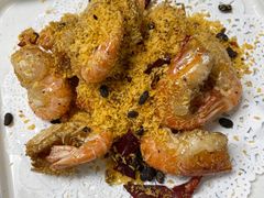 避风塘炒虾-天宝食坊·啫啫煲大排档(西华路店)