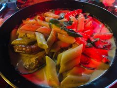 -SISTERS BAR RESTAURANT川意酒馆(嘉善老市H楼店)