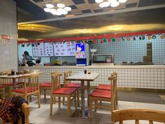 大堂-百年尹氏汤包(湖南路狮子桥店)