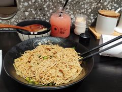 排骨酥拌面-贡梅老面馆·蟹粉面·无锡特色小吃(南长街主推店)