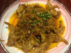 蒜香鸡脚-浩海火烧云傣家菜(京广店)
