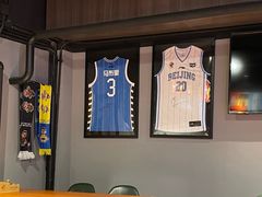 -京狮炙燥·精酿烧烤(首经贸店)