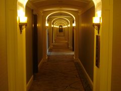 七楼北侧长廊-上海和平饭店 Fairmont Peace Hotel