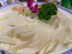 -新哥老官·畅吃123·美蛙世界(苏宁广场店)