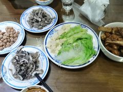 白菜豆腐粉丝-老爆肚满五香烧牛羊肉