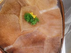 黑毛肚-左庭右院鲜牛肉火锅(环球港店)