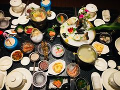 -半岛翡丽海鲜自助餐厅(观风亭店)