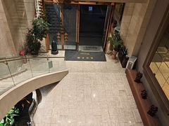 -汤泉良子·颂钵疗愈·SPA(珠江新城店)