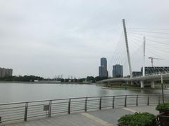 -翠山·映月湖景餐厅(映月湖公园店)