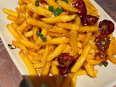 -巴厘龙虾·榜首油焖大虾(音乐学院·沿江酒馆店)