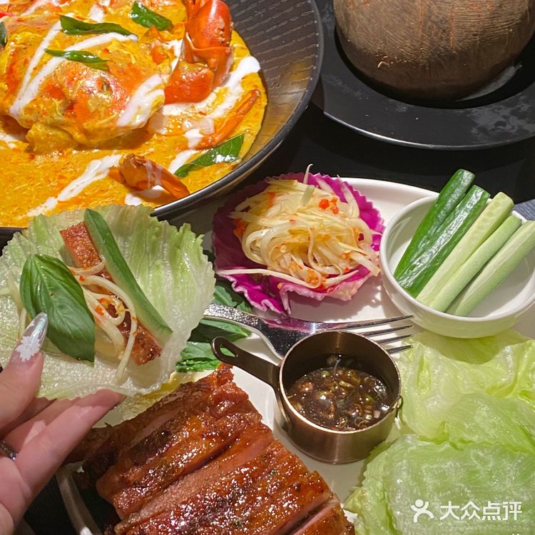 不愧是由米其林一星厨政团队监制的星叶南洋料理店