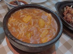 -新大咀港式茶餐厅(宝山万达店)