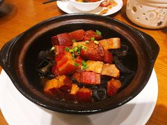 家长煲仔肉-頂好酒家·经典粤菜(海信广场店)