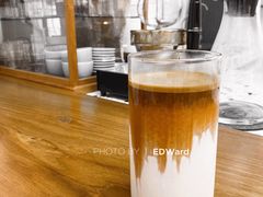 -Line 咖啡(石厦花园店)