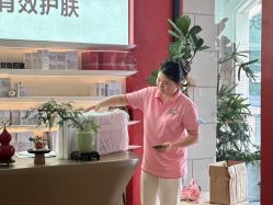 点击看大图 -阅年轻·AI家庭健康体质调理