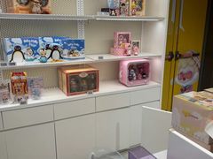 -泡泡玛特POPMART(世豪广场店)