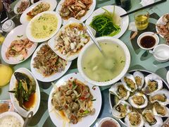 -小辣妹川味海鲜加工店(第一市场椰风巷店)
