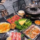 不能小瞧济南这家烤肉‼️核桃炭是真香啊……