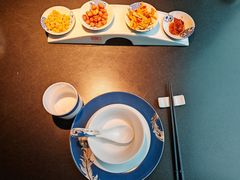 -凤凰湘语·平价海鲜餐厅(浦东旗舰店)