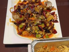 -三个大叔烤羊肉串·歌手驻唱·碳烤鲜肉(西三旗店)