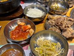 -老炉家木炭烤肉(长江国际店)
