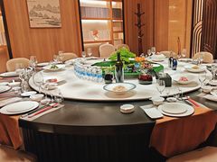 -世纪缘湖滨花园酒店·湖景轩中餐厅(太阳宫店)