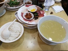 -桥香园云南过桥米线(金马碧鸡店)