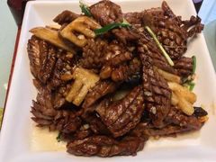 -梅飞酒家(名辉豪庭店)