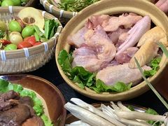 -阿山卓·野生菌火锅·纳西火塘烤肉