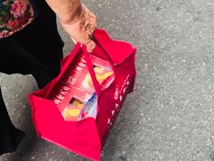 -真老大房(南京东路店)