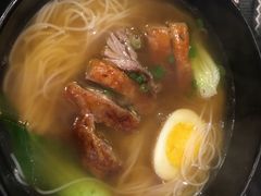 港式烧鸭粉-阿政粤小馆(中央大街店)
