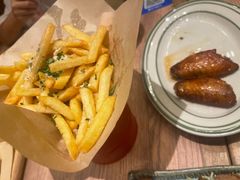 -玛格萝妮比萨屋(四平店)