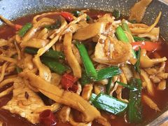 -侬佳蒸菜馆(听潮店)