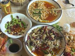 -老街烧烤大排档·地道湖北菜·龙虾馆(汉口火车站店)