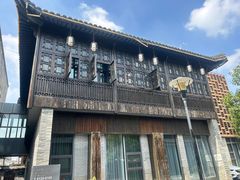 -扬州东关街文昌阁桔子水晶酒店