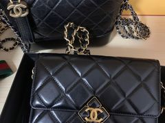-CHANEL(恒隆广场店)