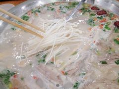 -牧人巷子·大锅羊汤·暴走牛骨(大成路店)