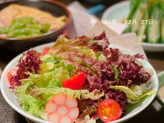 沙拉拌拌-弄堂里·寻味杭州(湖滨银泰in77C区店)