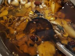 -鑫巴蜀小镇 · 水煮鱼专研店(玉桥店)