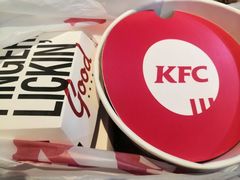 -肯德基(中纬店)