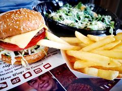 -The Habit Burger Grill 哈比特汉堡(爱琴海店)