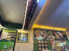 -食德喜·阳山鸡王食研基地