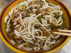 -花溪牛肉粉(八鸽岩店)