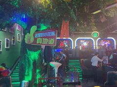 -路边边.炒菜烧烤.音乐餐厅(良乡长虹店)