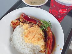 蒲烧鳗鱼滑蛋珍珠饭套餐-彗星餐厅(香港迪士尼乐园)