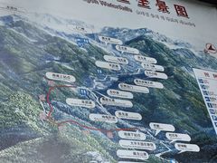 -藏龙百瀑风景区