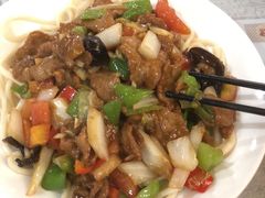 -汗腾格里·风味餐厅(新疆驻京办店)